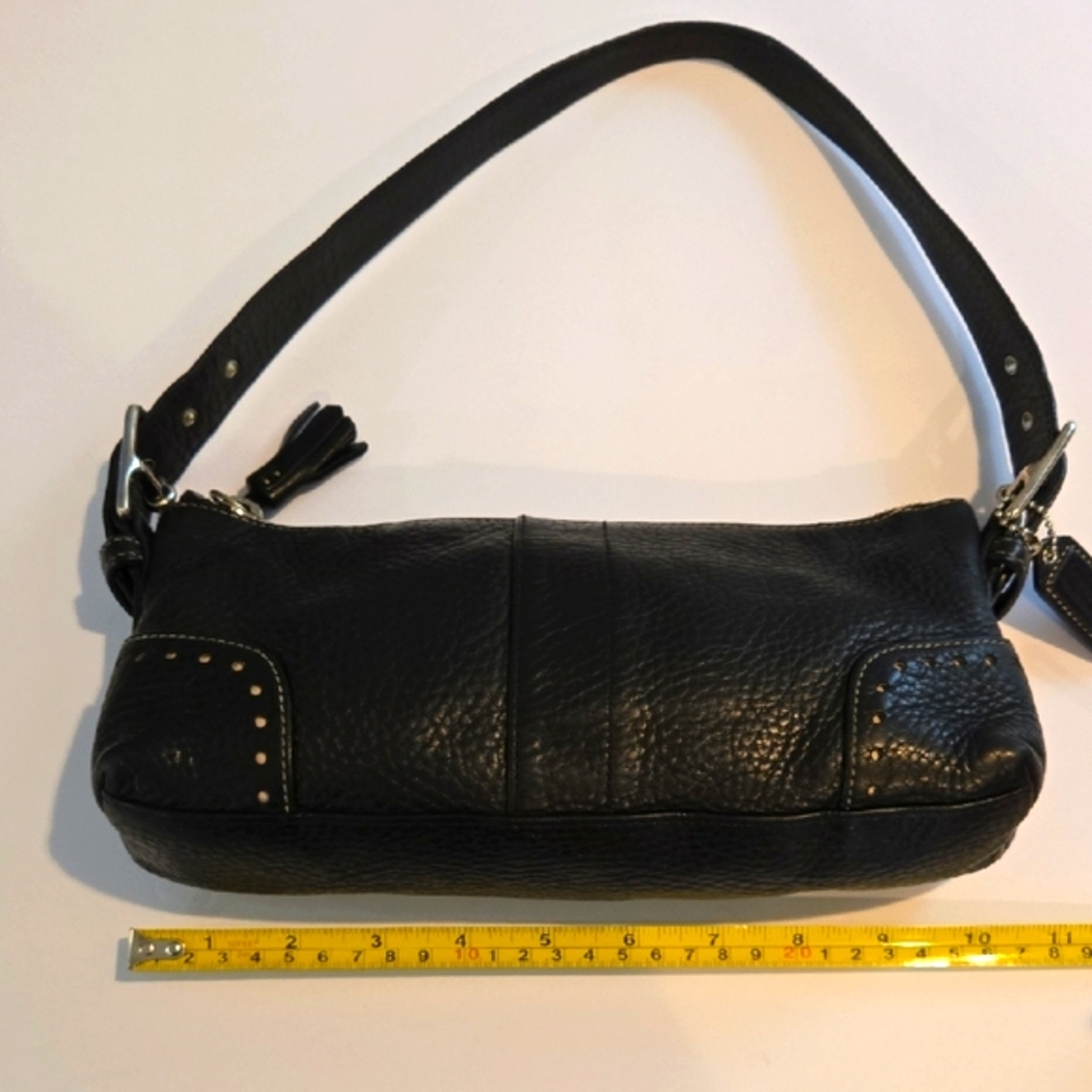 Coach - VINTAGE Black Leather Baguette - Picture 6 of 13